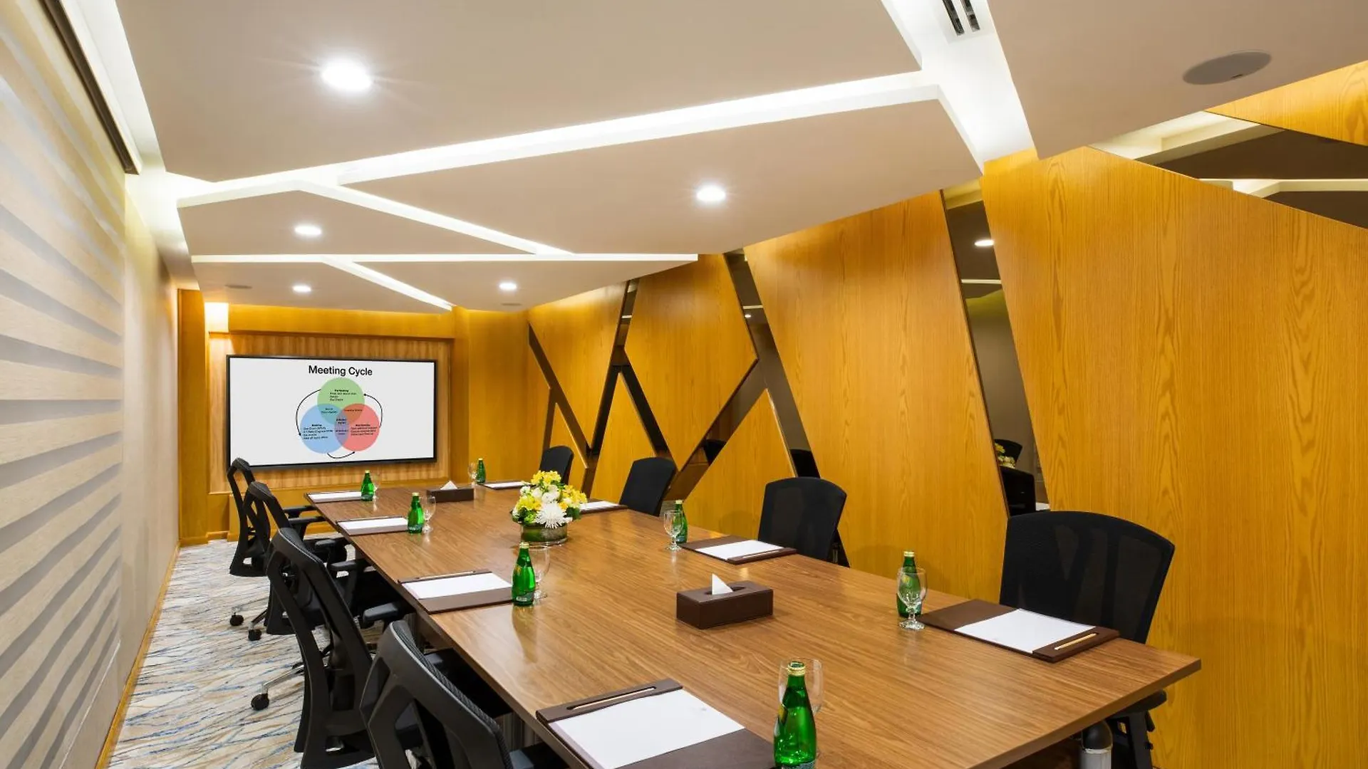 ***** Aparthotel Royal Continental Suites Business Bay Dubai United Arab Emirates