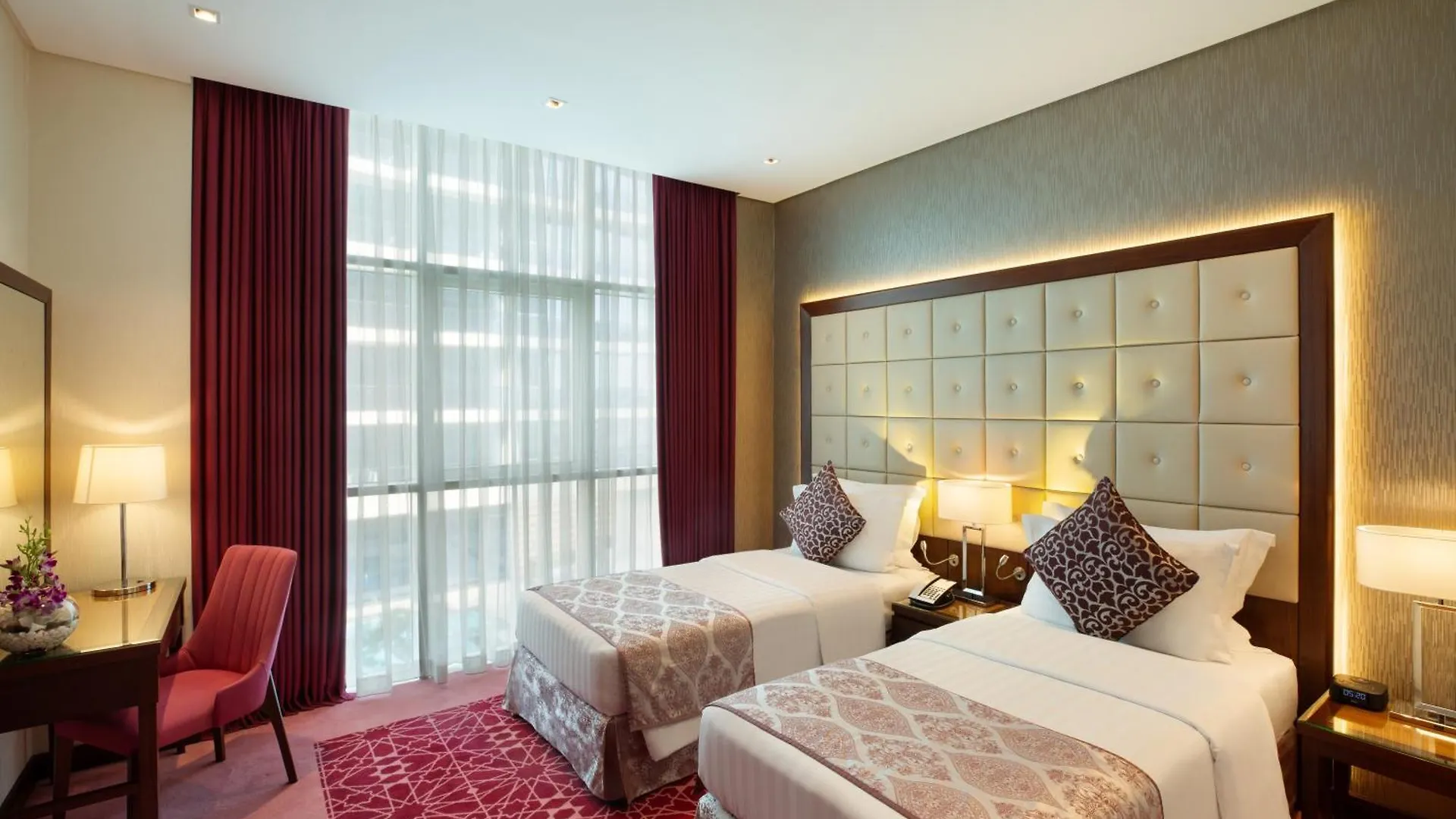 Royal Continental Suites Business Bay Dubai