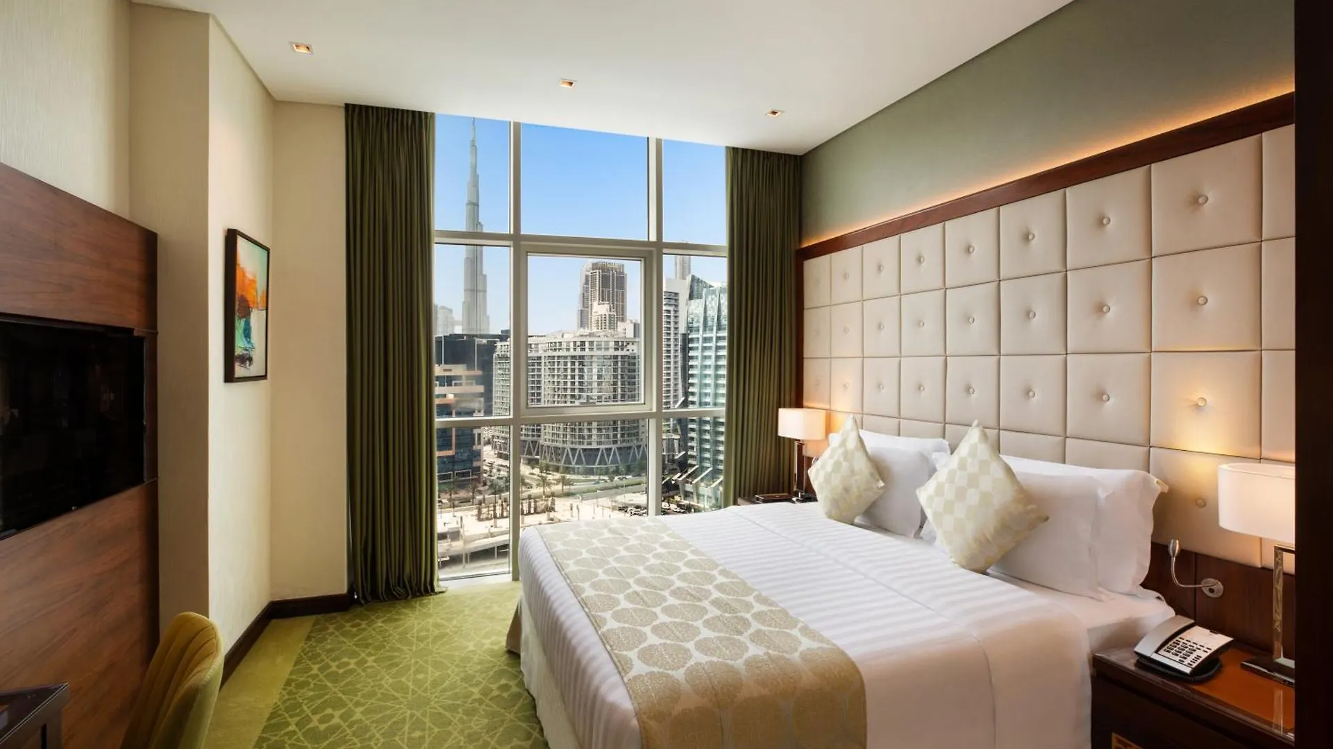 Royal Continental Suites Business Bay Dubai Aparthotel